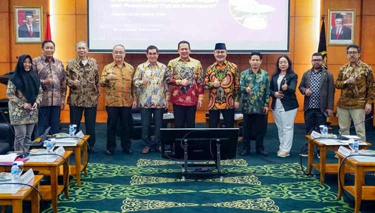 Ketua MPR RI  Ajak Kaji Kembali Hasil Amandemen UUD NRI 1945