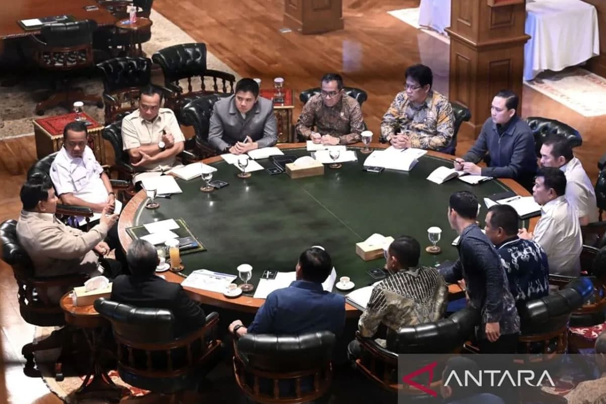 Prabowo Pimpin Rapat di Hambalang, Cek Sektor Pangan, Energi, hingga Pertahanan