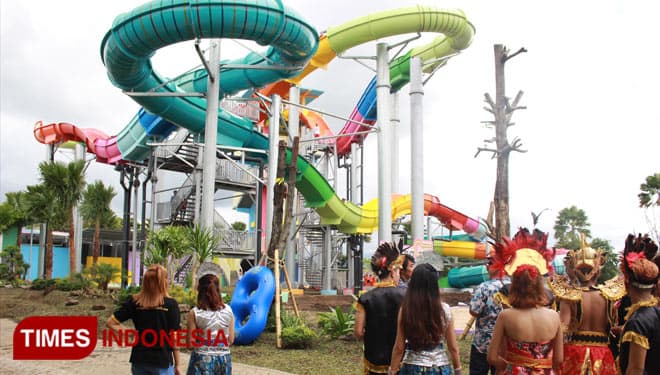 Hawai Waterpark, Wahana Air Keluarga Terseru di Indonesia